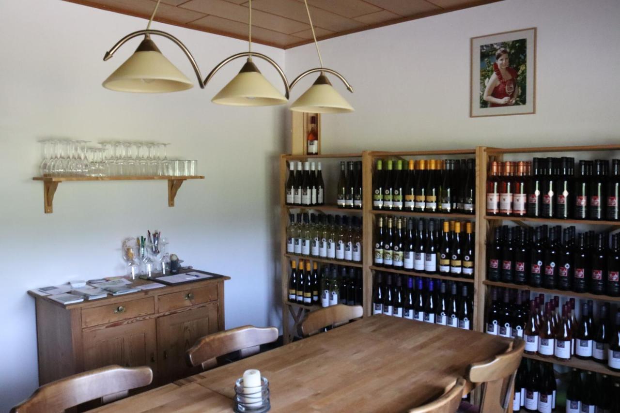 Weingut Und Gaestehaus Wolfgang Beth Kinheim Eksteriør billede